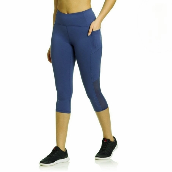 Reebok On The Run High Rise Capri - Picture 2 of 15